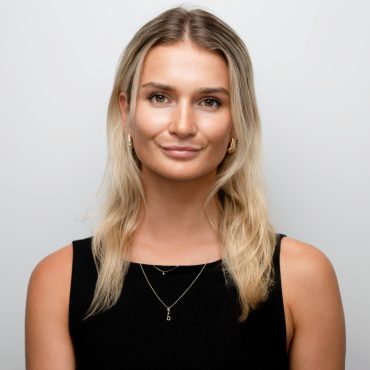 Photo of Bella White, Client Services at Calculus, London